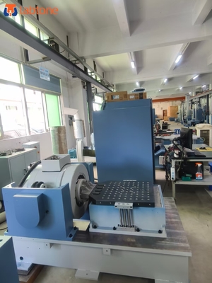 Sistema di vibrazione sinusoidale da 1100 kg con forza di 100 g, raffreddamento ad aria