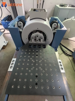 Sistema di vibrazione sinusoidale da 1100 kg con forza di 100 g, raffreddamento ad aria